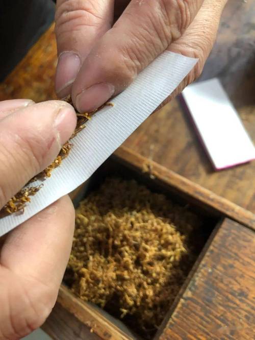 高端香烟烟丝测试(烟丝测评)